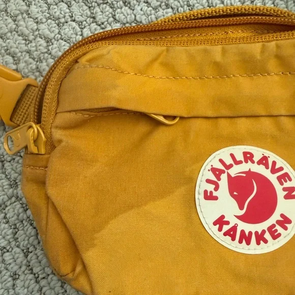 Fjallraven Hip Pack / crossbody bag - Picture 3 of 7